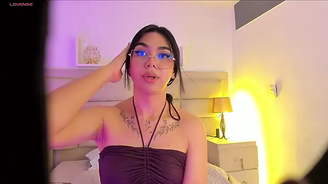 RoseCassie webcam