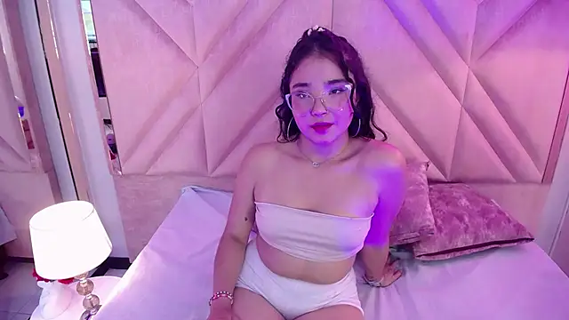 CamiJones webcam