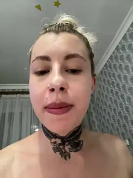 Nancyhot777 webcam