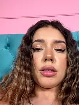 LaraAnneGrey webcam