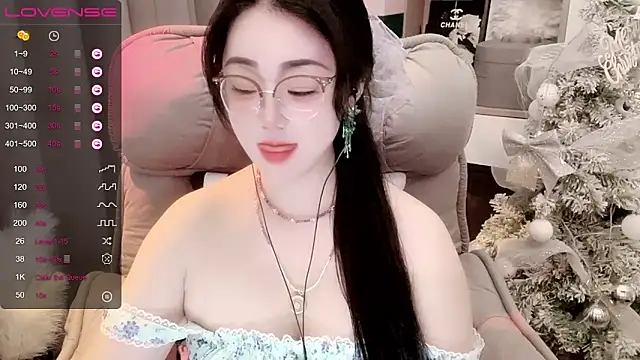 Monica-888 webcam