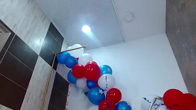 Lila_Pinky webcam