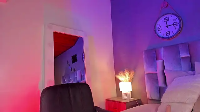 alaia-rogers webcam