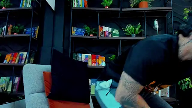 scott_clay - Scott_clay's free webcam - UK Sex Cams