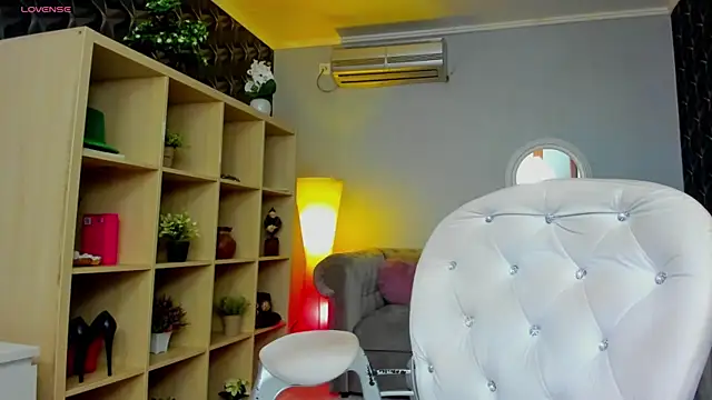 nicolee___19 webcam