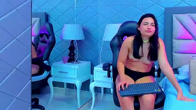 VioletRousse_ webcam