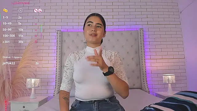 _Emma_whiitee_ webcam