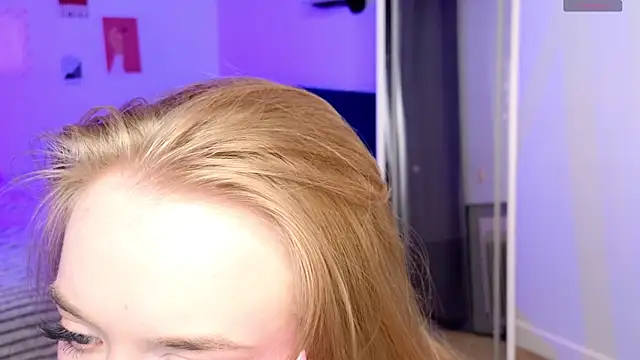 Emma_Frosty webcam