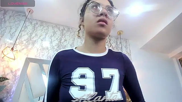 Hanna_Cornee_ webcam
