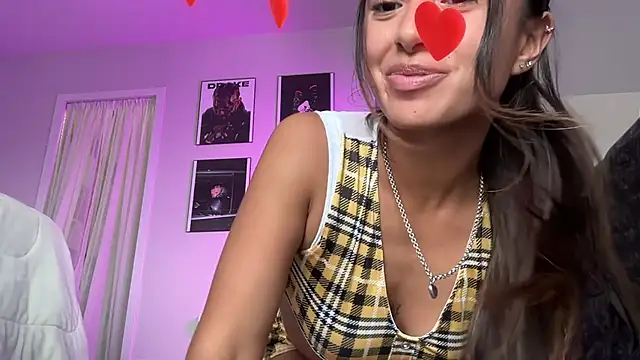 gigglygianni (F young) - Lets have fun today!