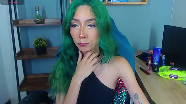 Erika_Stevens webcam