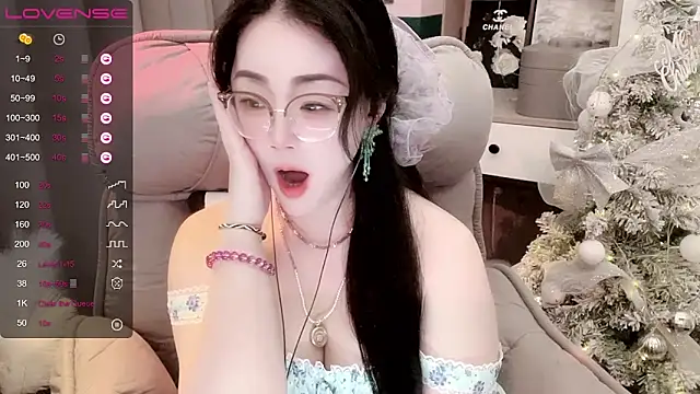 Monica-888 webcam