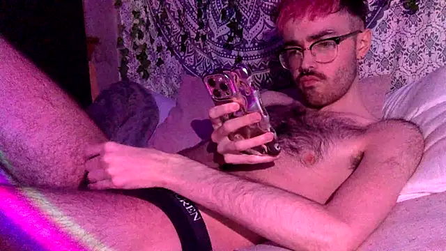 hairynhorny992 webcam