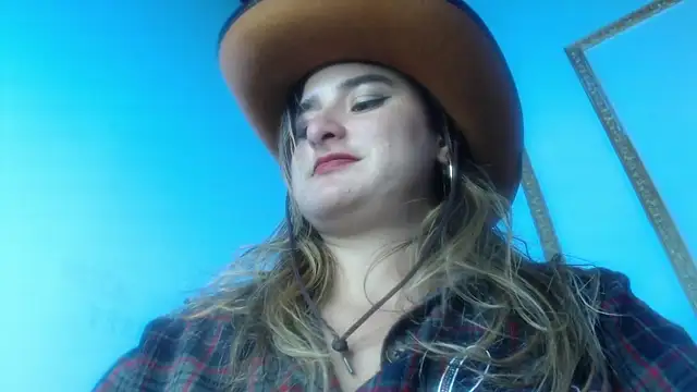 CandyQueenGold webcam
