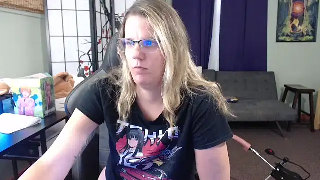 Sarahtineke webcam