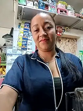 Zoesm-06 Live Webcam on Stripchat