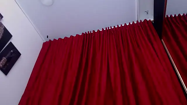 Clover_Lover_ webcam
