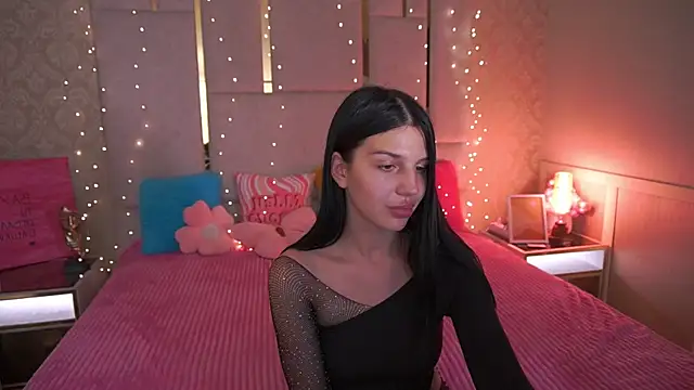 KamilaVibes webcam