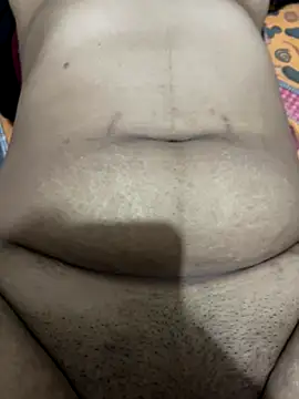 lovebug_69 - Lovebug_69's free webcam - UK Sex Cams