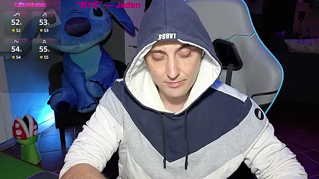 Gil_gamesh90 webcam