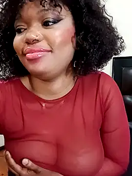 Sugartonguexx from StripChat is Freechat