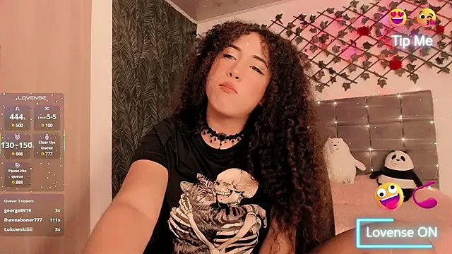 Lilith_Miller21 webcam