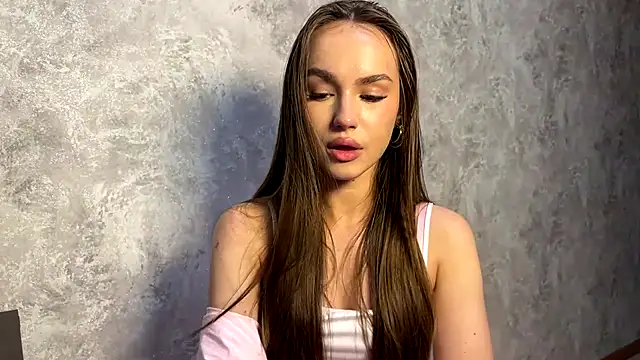 LushMira webcam