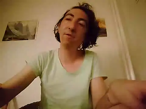 Cuminsideme5 webcam