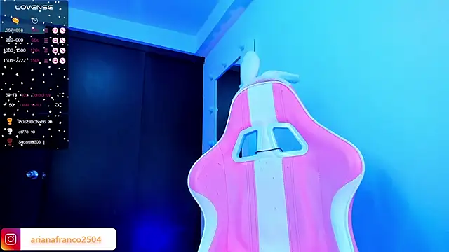 Ariana_f webcam