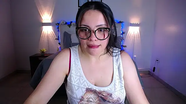 Megan_05_ webcam