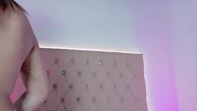 emma__hills webcam