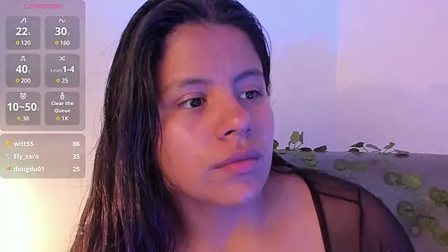 sasha_roldann webcam