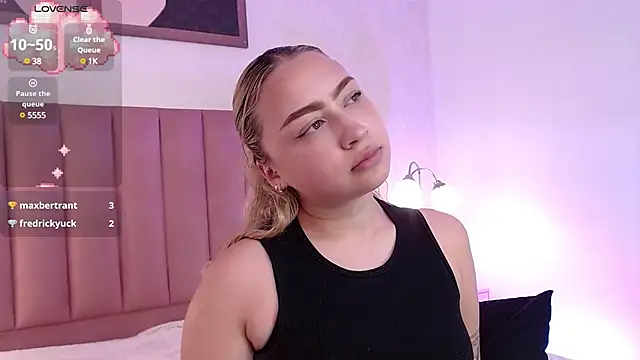 Isadora_gh webcam