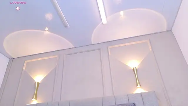 april_rousse webcam