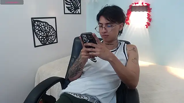 derekfly webcam