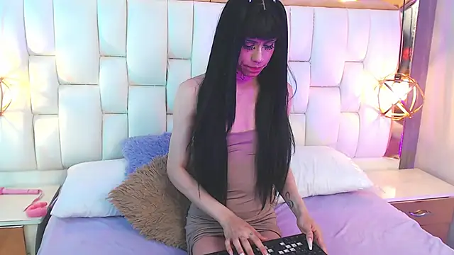 Foxxy_Doll webcam