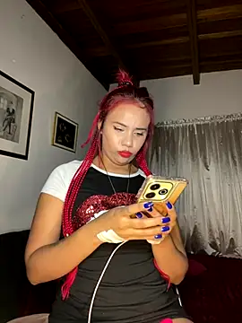 MelissaAGT webcam