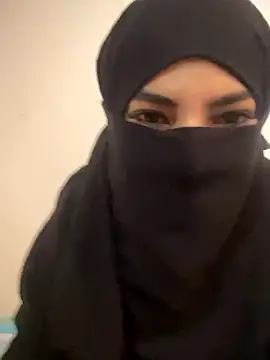 Hijabi_HotGirls webcam