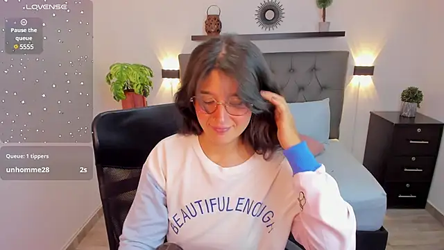 ahinoa_79 webcam