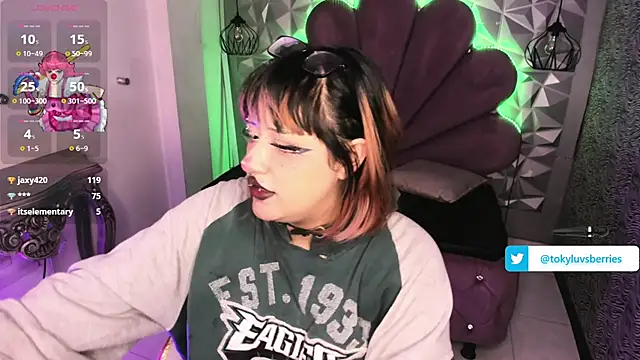toky_doll (F teen) - OIL ON TITS + SPANKS!