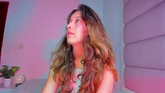 little-Emma webcam