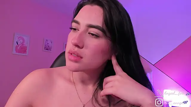 angeel_fox webcam