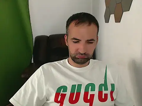 Leo_1617 webcam