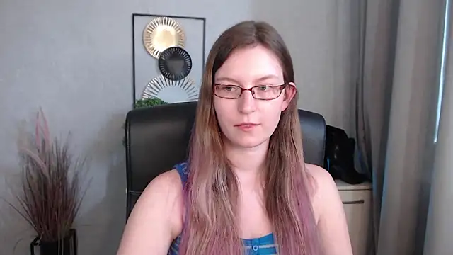 emmaxDelight webcam