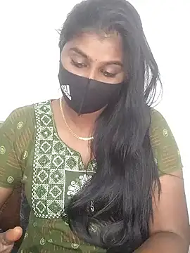 Tamil_Azhaghi webcam