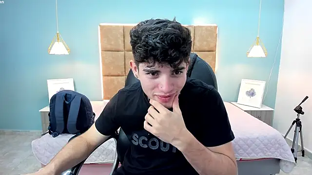 AlejooTwink webcam