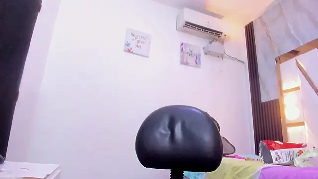 amber_diior webcam