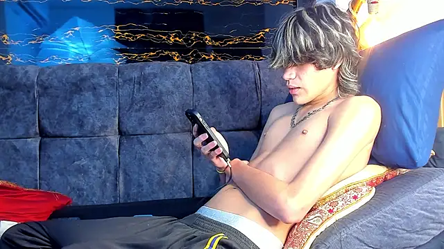 Diamond_twink webcam