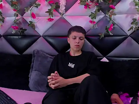 Megan_Thompson_ webcam