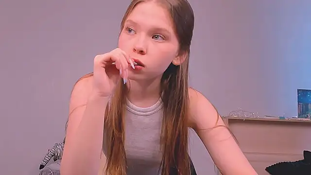 TinysRoses webcam